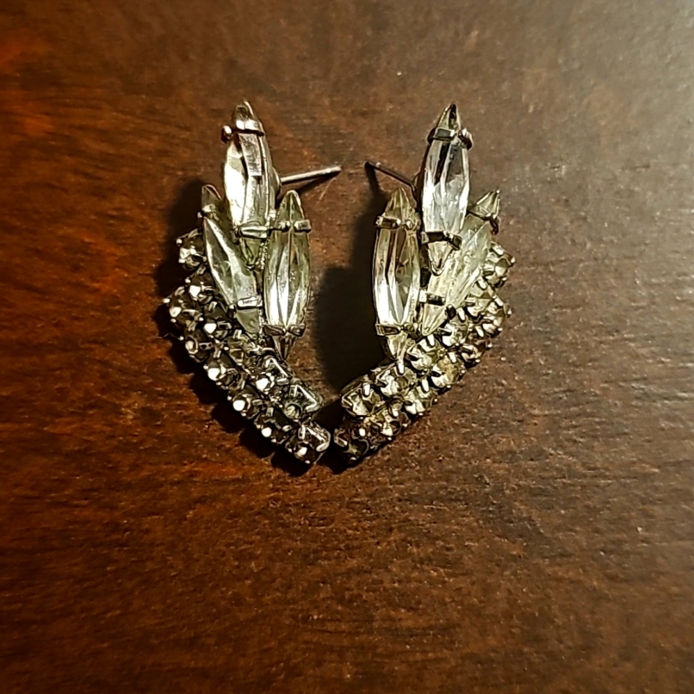 1950's Vintage Crystal Baguette Style & Rhinestones Earring, Silvertone, Pierce